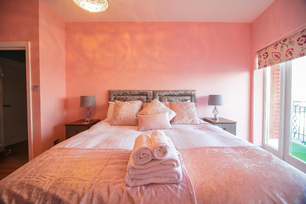 Royal Harbour Retreat - Balcony, Sea View Property Ramsgate Buitenkant foto